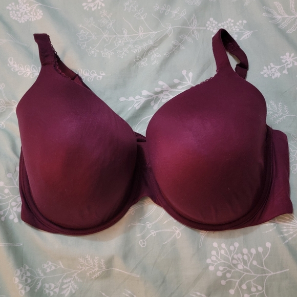 Victoria's Secret Other - Victoria's Secret Purple Contoured Bra Intimates 34 F Or 34 DDD